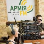 В Києві у студії радіостанції «Армія FM» вибухнув експонат (Фото)